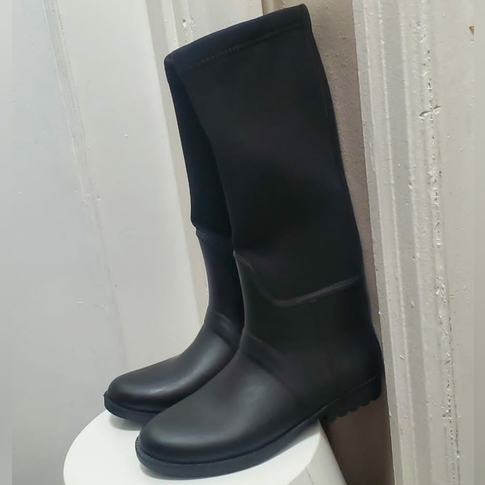 Bass Waterproof Non-slip Rain Boots Kneel-High PVC Boots Winter boot Size 6🌴✌️